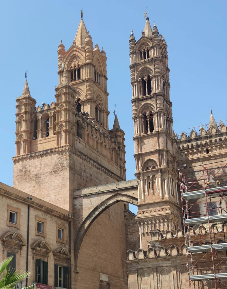 Cattedrale medievale Cattedrale medievale