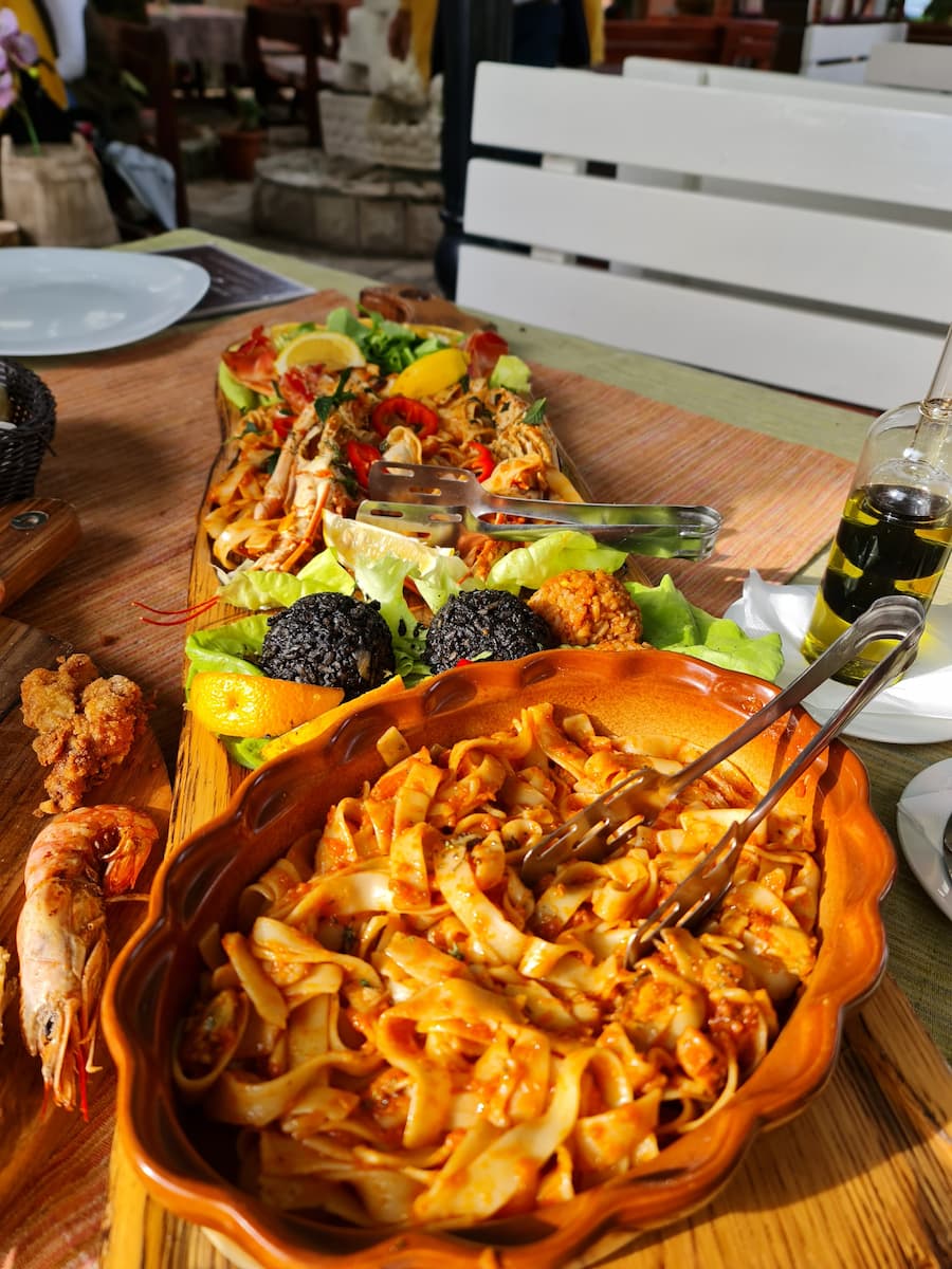 Cucina Lago di Skadar, Montenegro Cucina Lago di Skadar, Montenegro