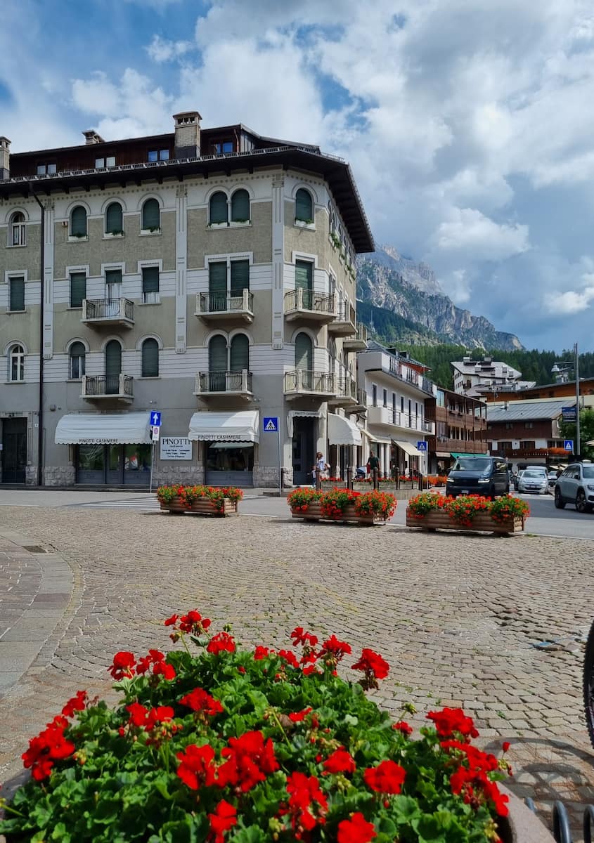 Cortina d'Ampezzo, Dolomites Cortina d'Ampezzo, Dolomites