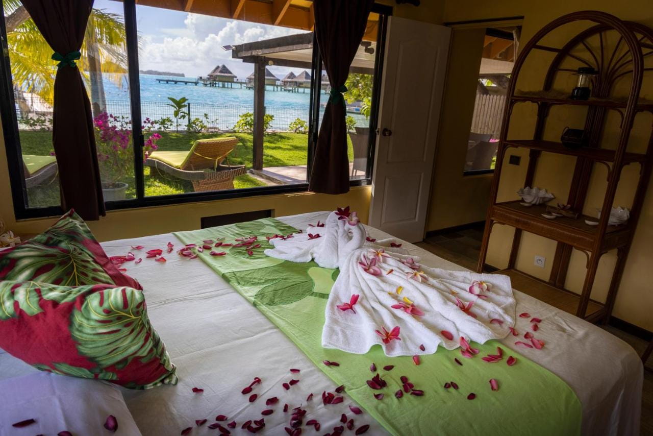 Fare Manava Hotel on Bora Bora