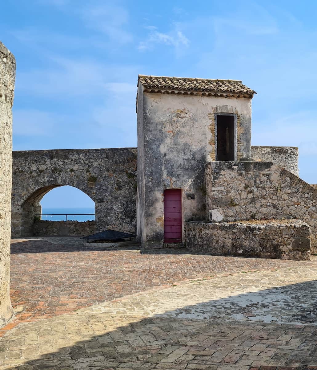 Fort Carré Fort Carré