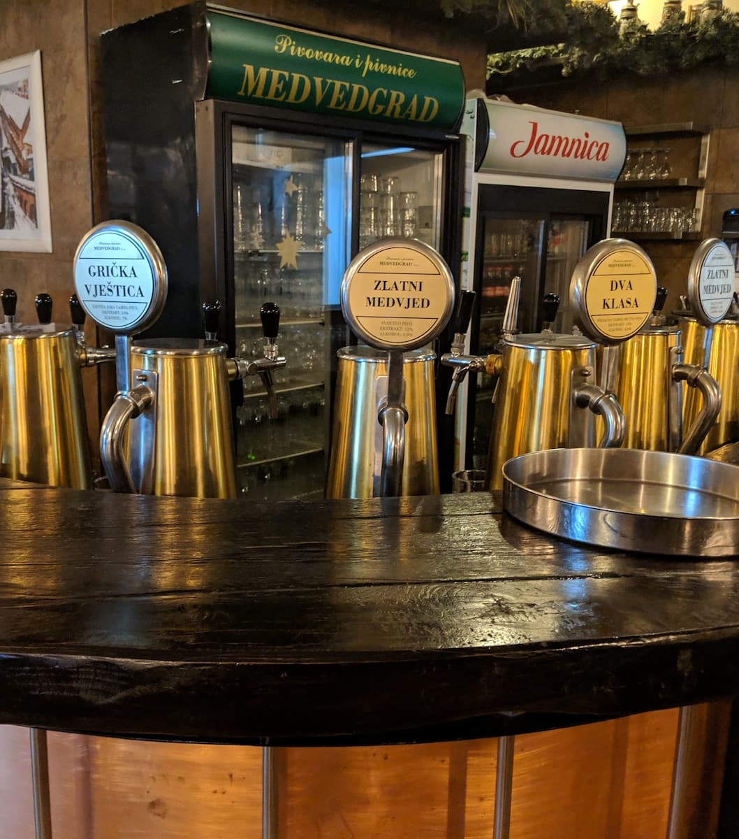 Zagreb, Pivnica Medvedgrad Zagreb, Pivnica Medvedgrad