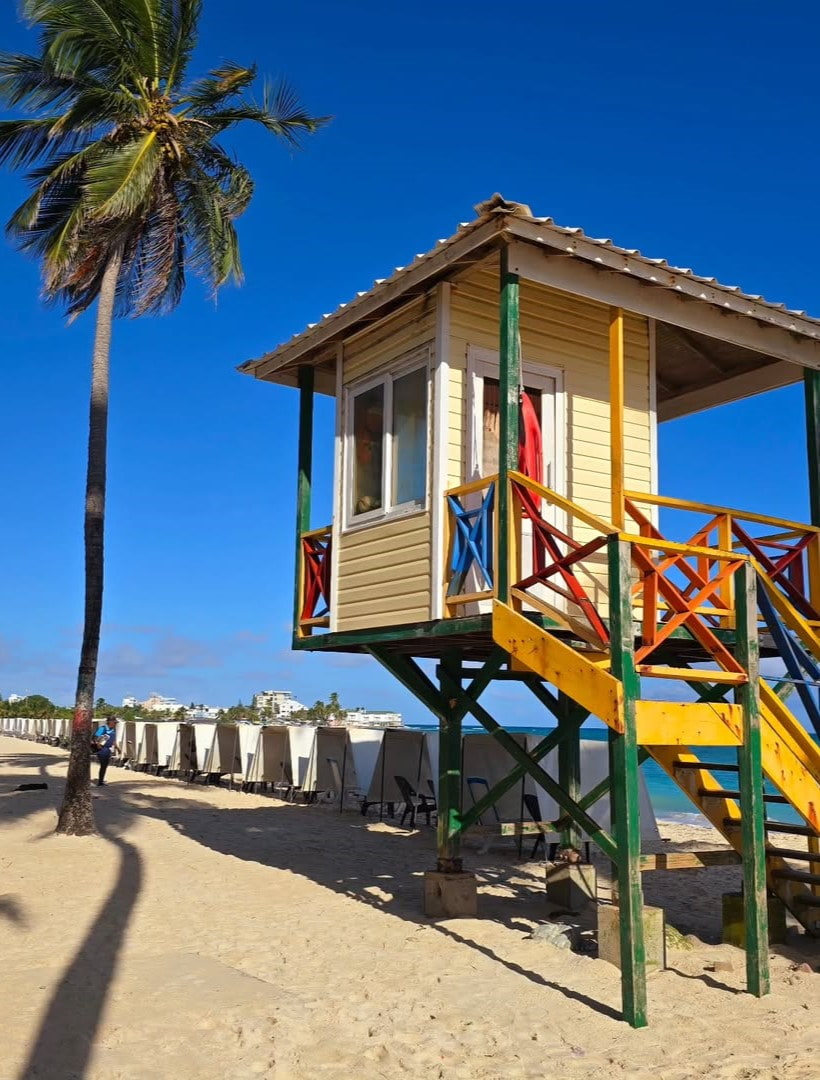 El Centro San Andres, San Andreas Island El Centro San Andres, San Andreas Island