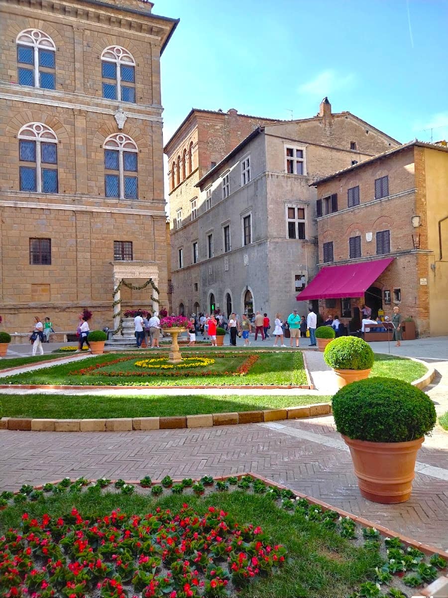 Pienza, Val d'Orcia, Tuscany Pienza, Val d'Orcia, Tuscany