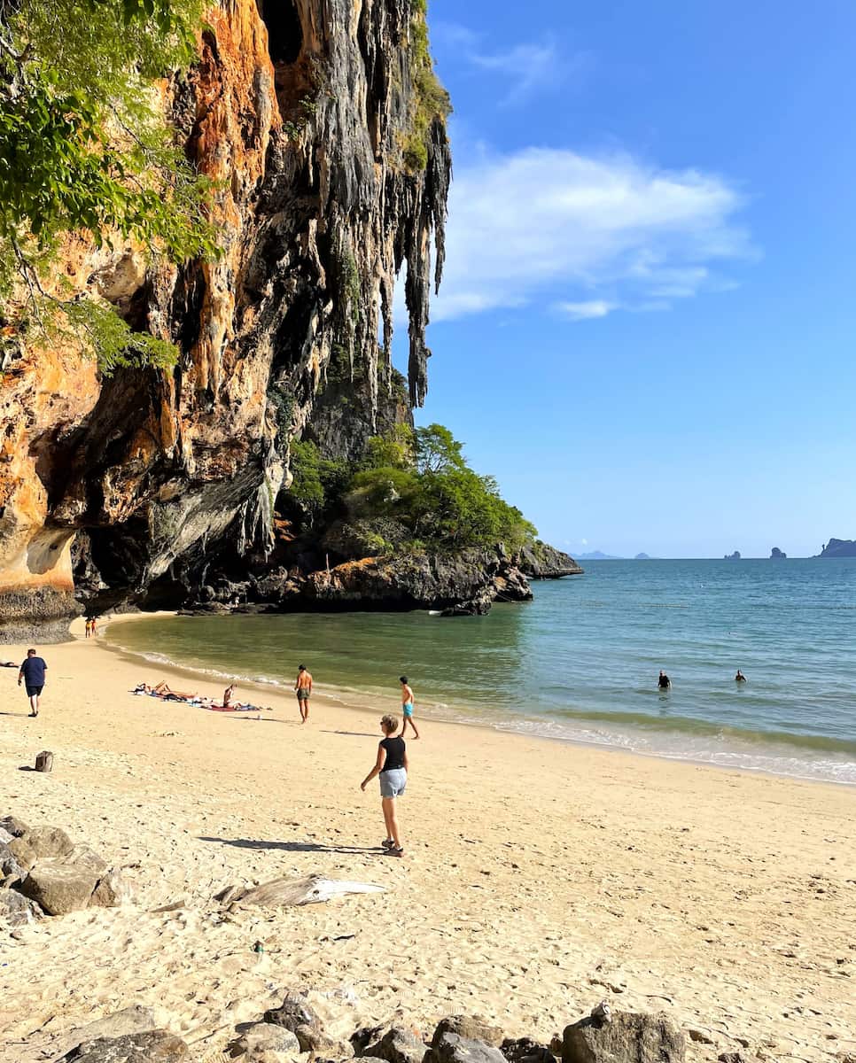 Railay Beach, Thailand Railay Beach, Thailand