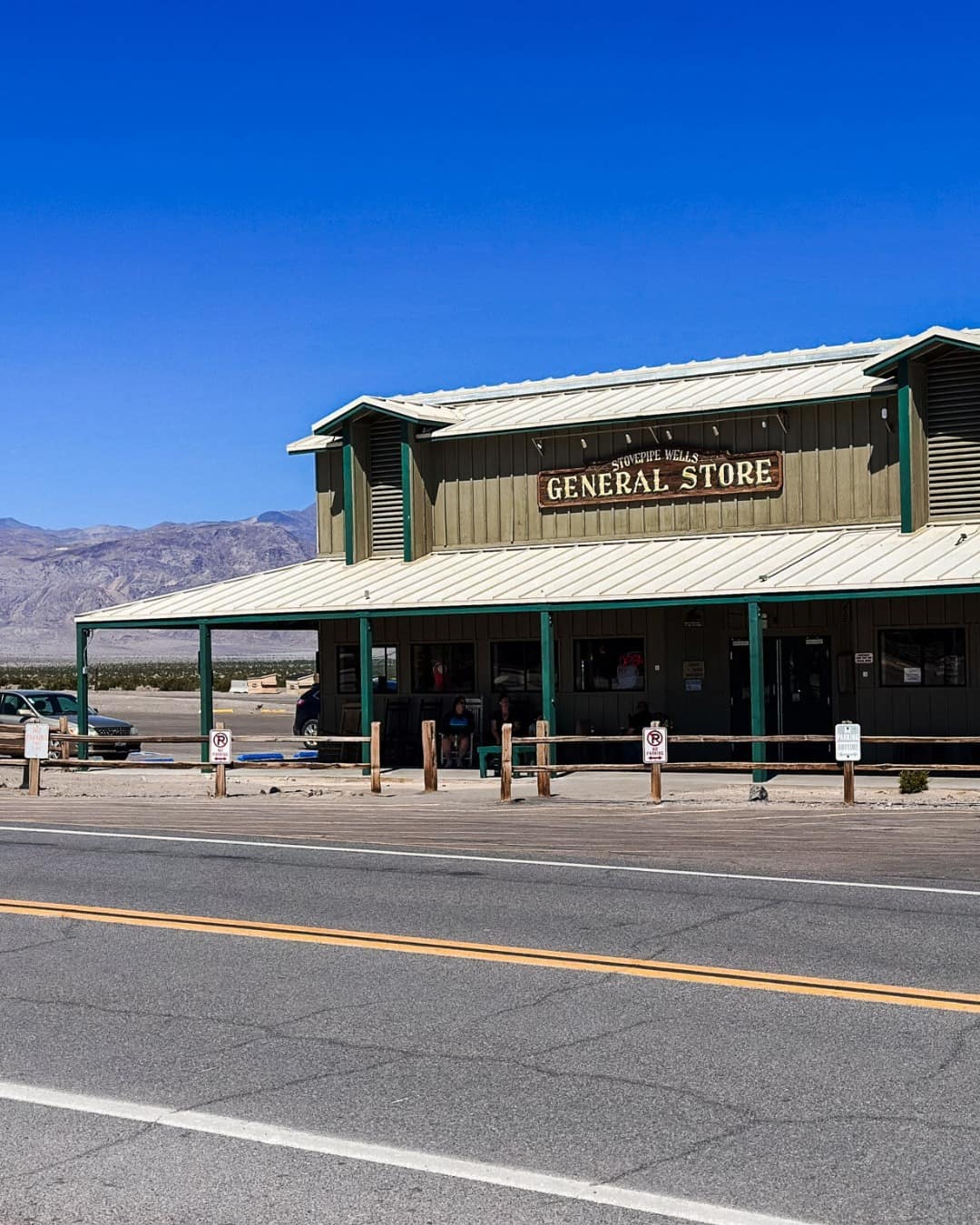 Stovepipe Wells, Death Valley National Park Stovepipe Wells, Death Valley National Park