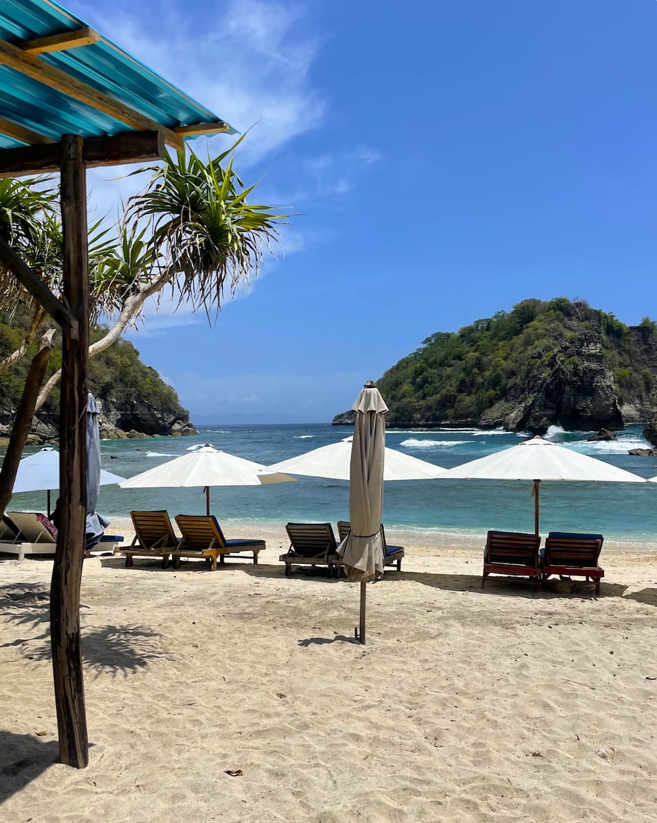 Warung Atuh Beach, Nusa Penida Warung Atuh Beach, Nusa Penida