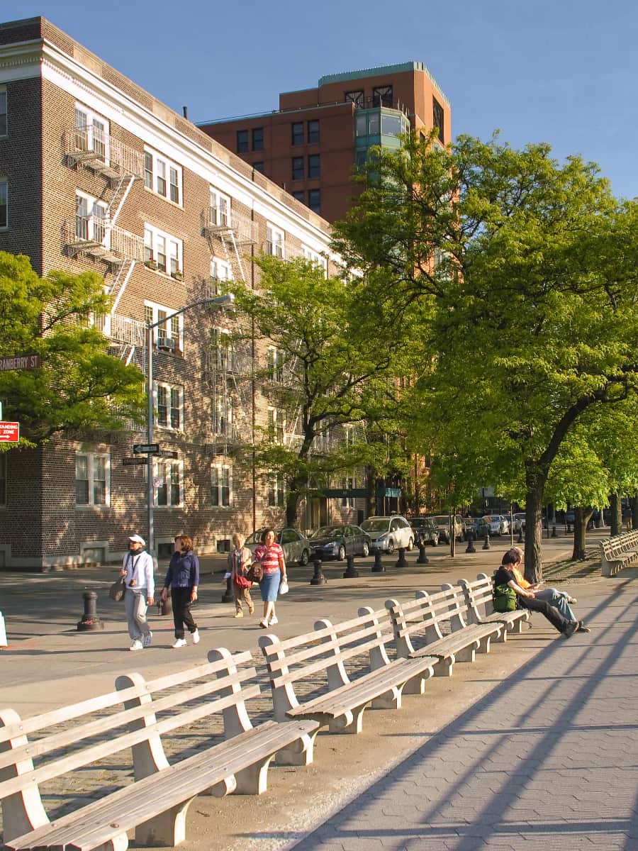 Brooklyn Heights Promenade, Brooklyn