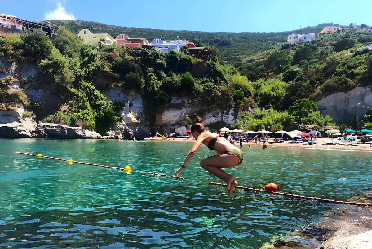 Spiaggia di Cala Feola, Italia Spiaggia di Cala Feola, Italia