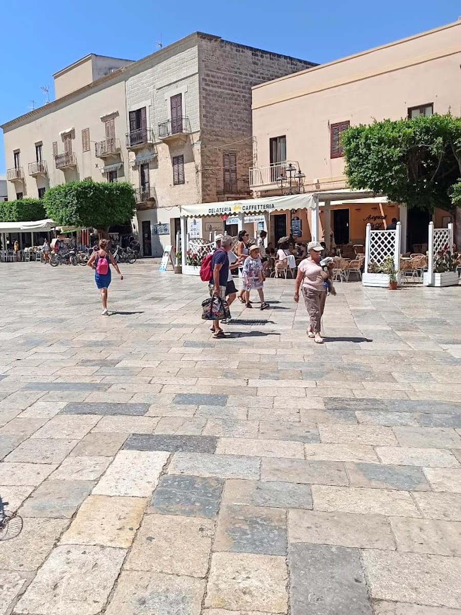 Favignana Town Center, Favignana Favignana Town Center, Favignana
