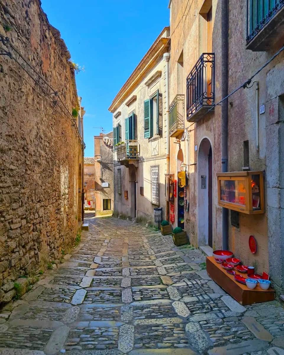 Via Faradella, Trapani Via Faradella, Trapani